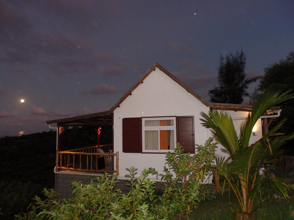 Green Wood Lodge Petit Brule Bagian luar foto